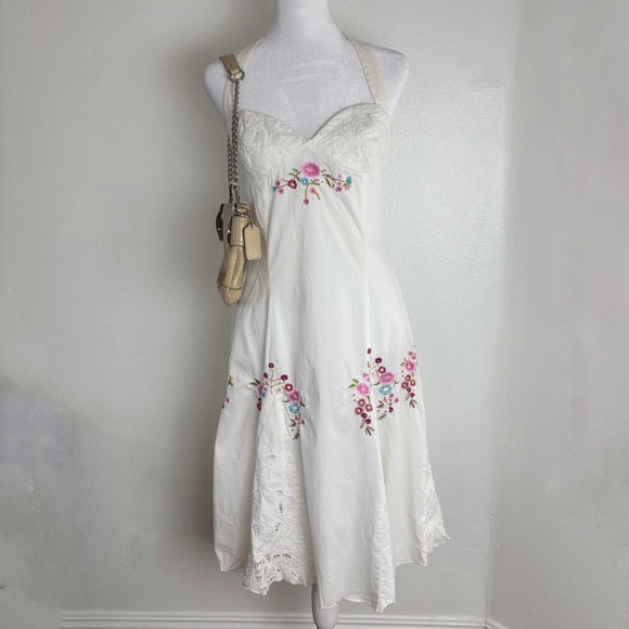 Vintage Betsey Johnson White Floral Embroidered Halter Dress Size 6 - Picture 1 of 10